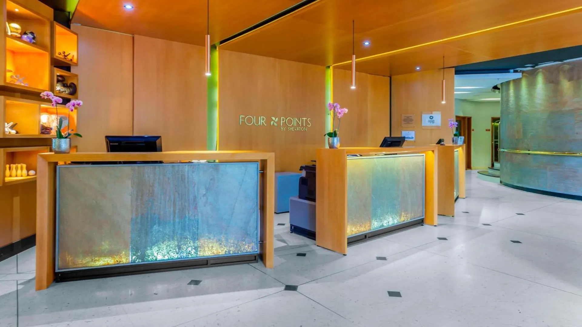 Four Points By Sheraton Medellín 4*,  Colombia