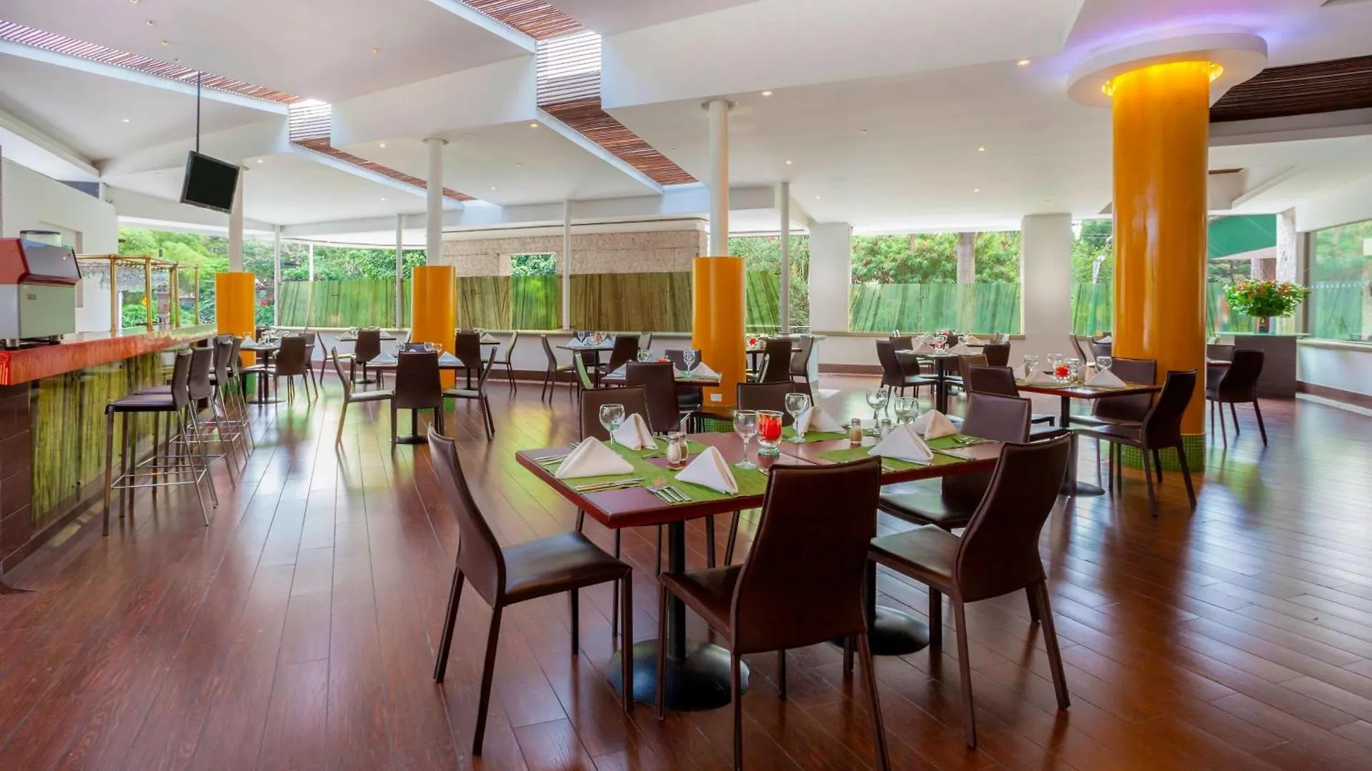 Four Points By Sheraton Medellín Colombia