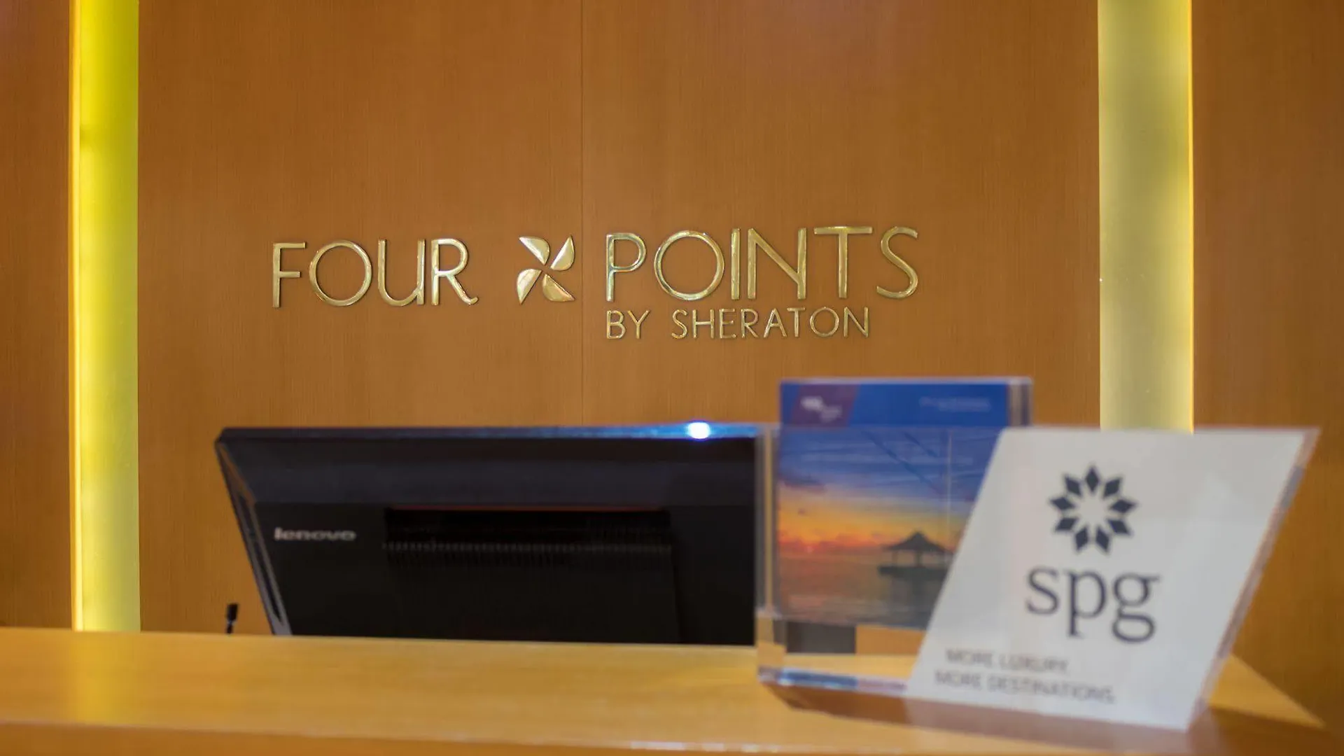 Four Points by Sheraton Medellín Hotel