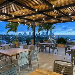 Hotel Wyndham Garden