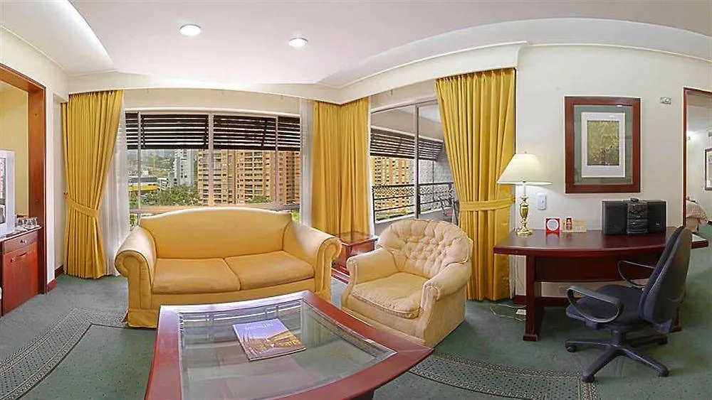 Hotel Four Points By Sheraton Medellin