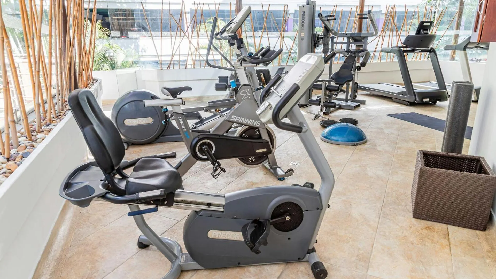 Hotel Four Points By Sheraton Medellin