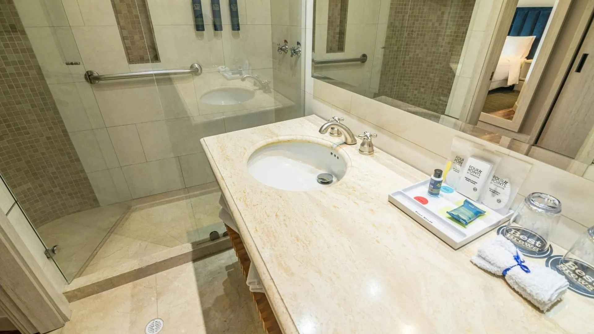 **** Hotel Four Points By Sheraton Medellin Colombia