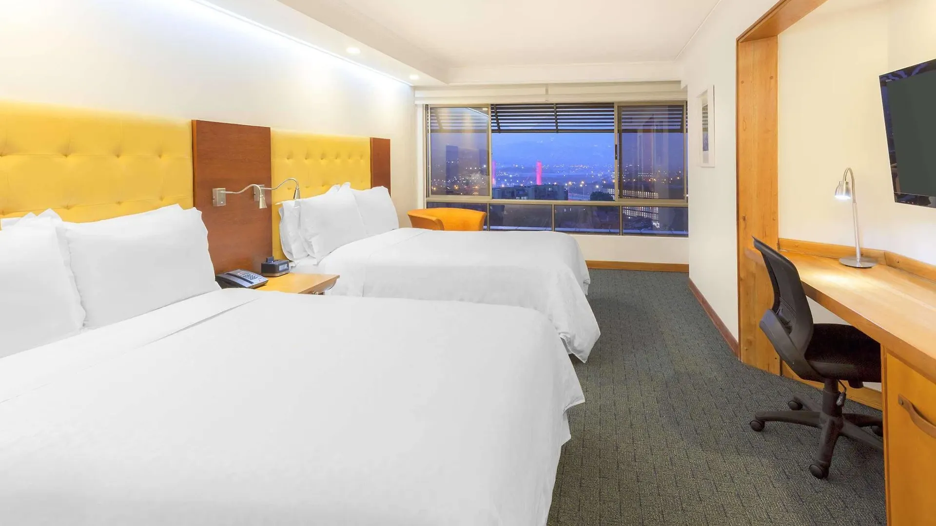 Hotel Four Points By Sheraton Medellin